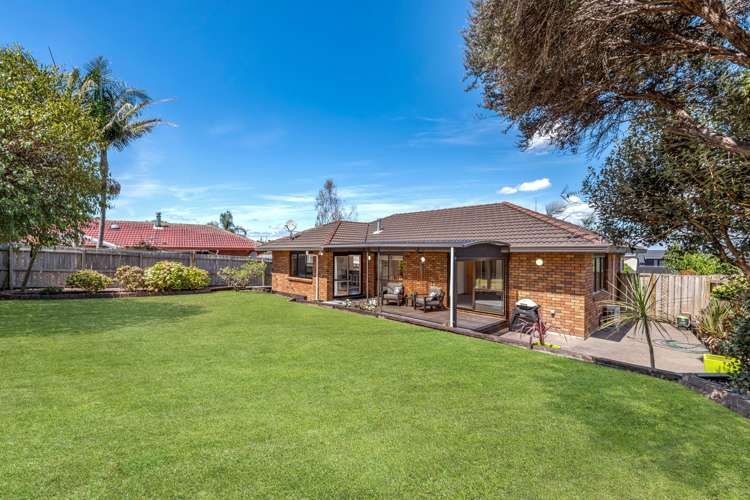 54 Channing Crescent Botany Downs_25