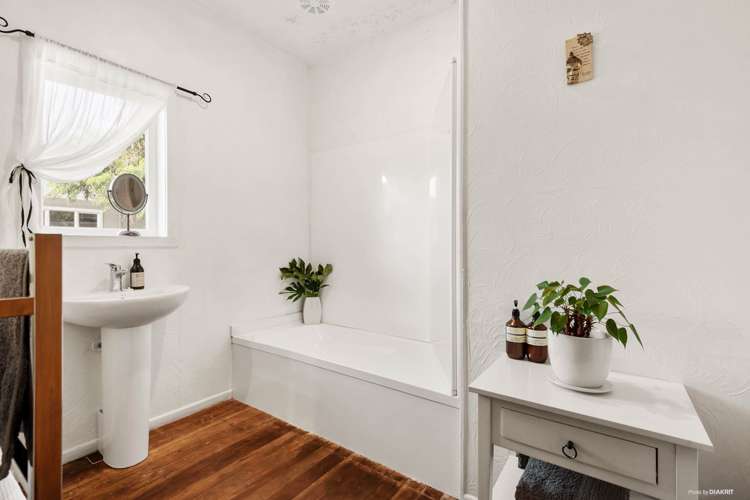 12 South Street Papakura_13