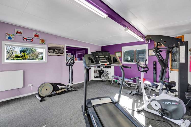 23 Clifton Drive Waitara_15