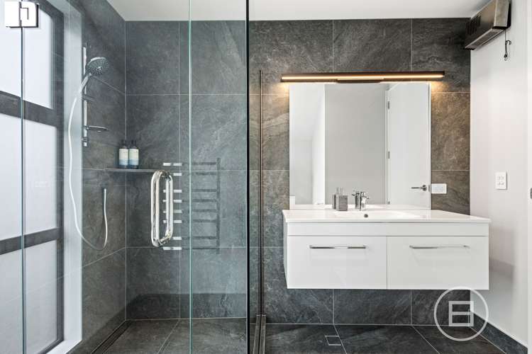 3/89 Jerrold Street North Street Addington_5