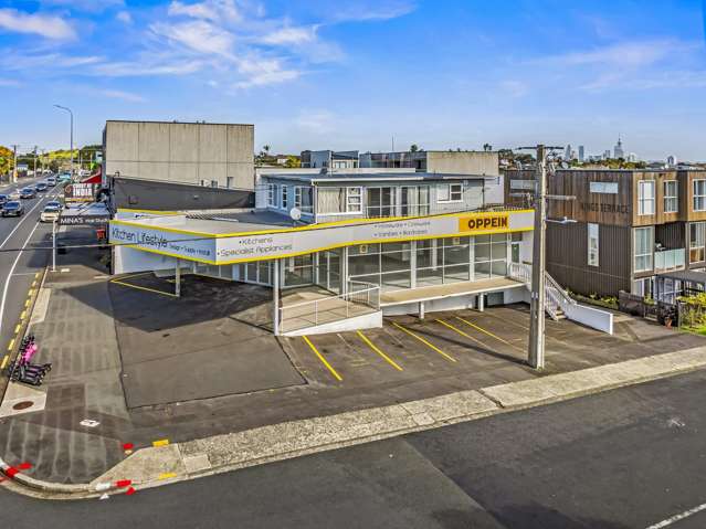 73 Lake Road Devonport_2