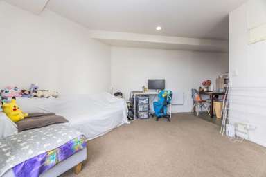 10F/2 Eden Crescent_3
