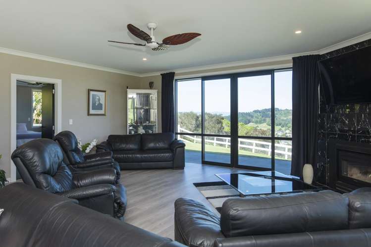 153 Wheatstone Road Wainui_12