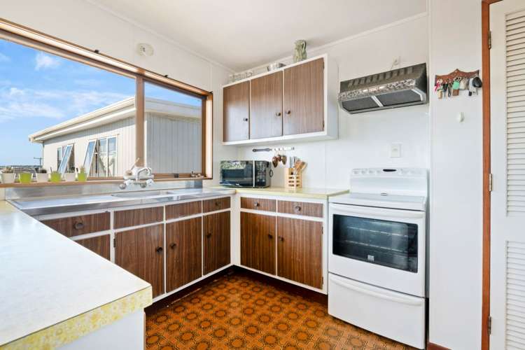 1438 Whangaparaoa Road Army Bay_10