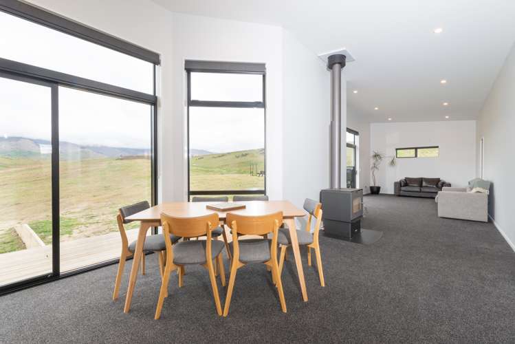 23 Pihoihoi Road Waikerikeri_6