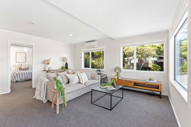 24a Zita Avenue Matakatia_12