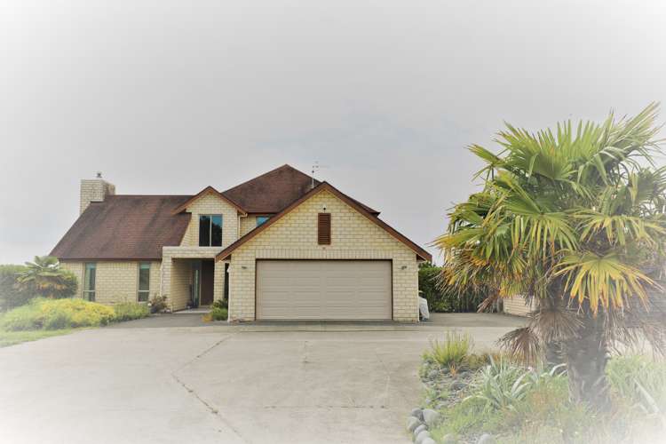 69 Jean Mackay Place Dairy Flat_0