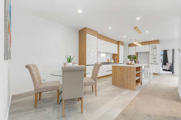 28 Bushfield Drive Flat Bush_7