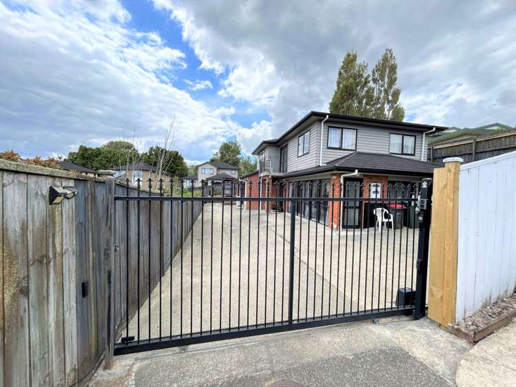 82 Tiverton Road New Windsor_19