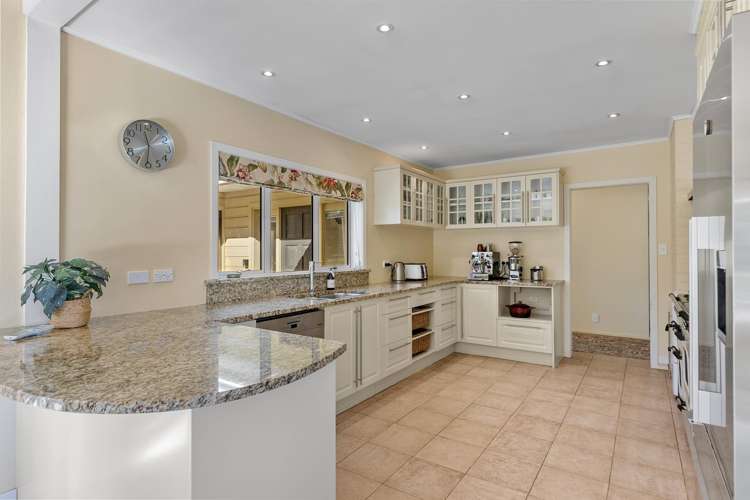 261 Beacon Point Road Wanaka_10