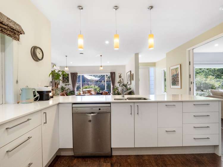 8 Riverside Lane Tai Tapu_10