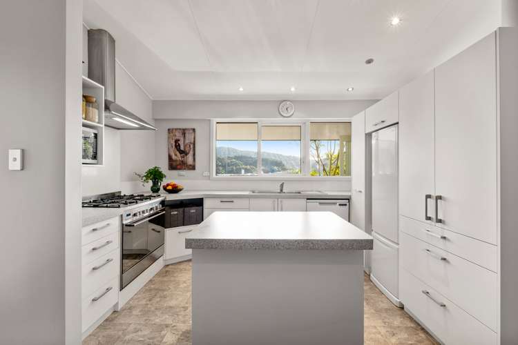 18 Seaview Crescent Picton_16