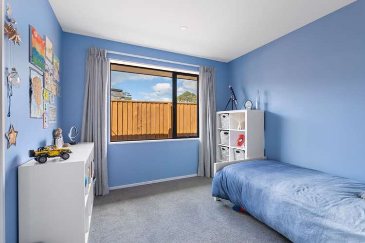 17 Tara Crescent Woodend_6