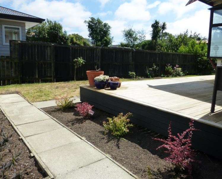 335 Breezes Road Aranui_25