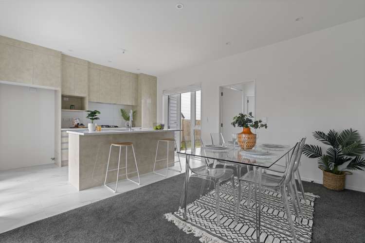 2 Warbler Crescent Papakura_7