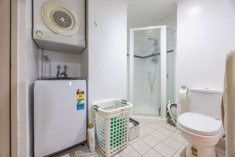 5BS/1 Emily Place Auckland Central_6