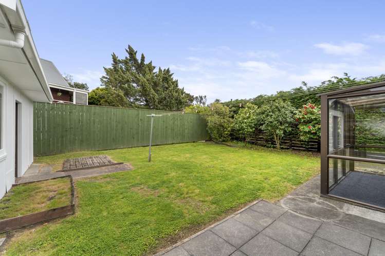 99 Norfolk Crescent Otaki Beach_11