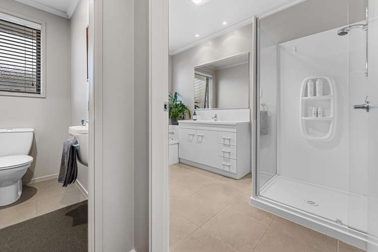 6 Barometer Way Pyes Pa_19