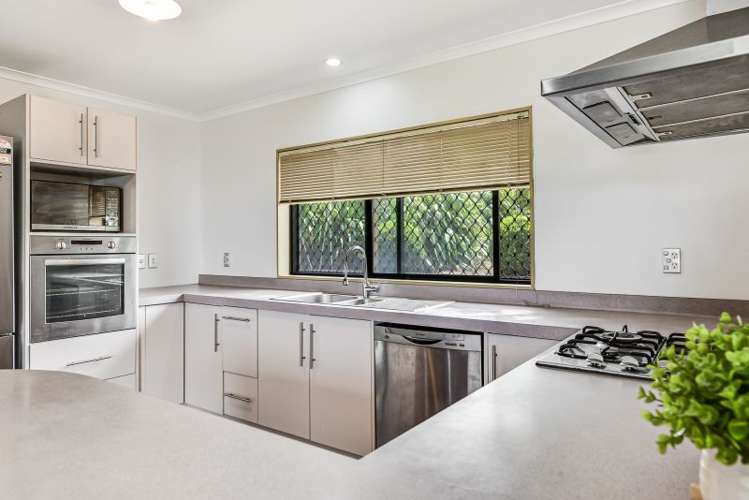 47 Somerton Drive Huntington_6