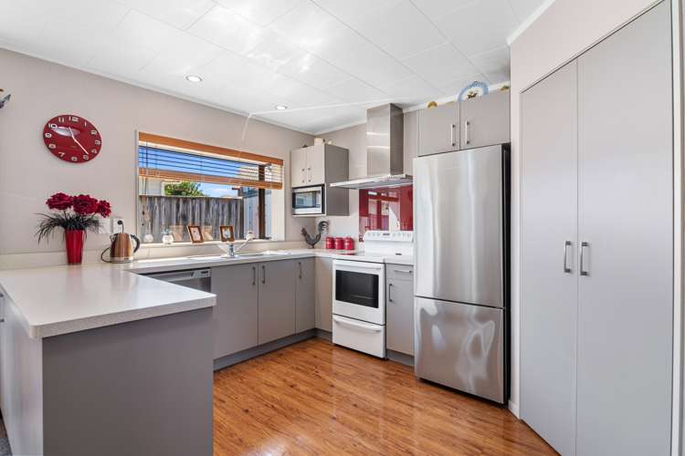 8 Evergreen Way Stoke_8