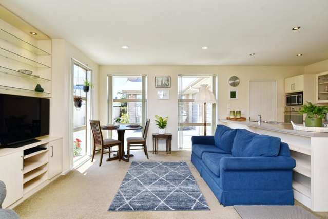 1/38a Sawyers Arms Road Northcote_4