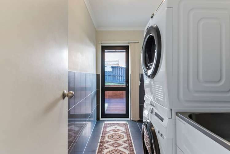 156 Keri Vista Rise Papakura_14