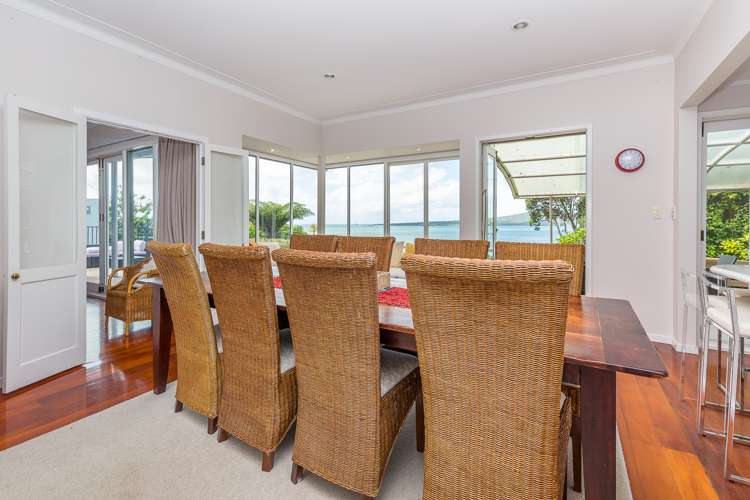 26 Hamana Street Narrow Neck_6