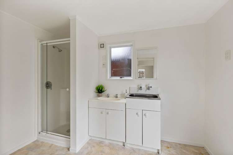 28 Hiwihau Place Glenfield_14