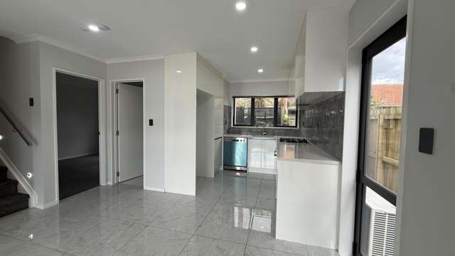7/68 Huia Road 10695_3