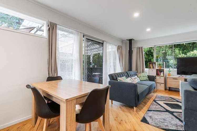 1/10 Rotoiti Avenue Pakuranga Heights_4