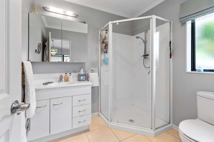 28 Tomika Crescent Papamoa_10