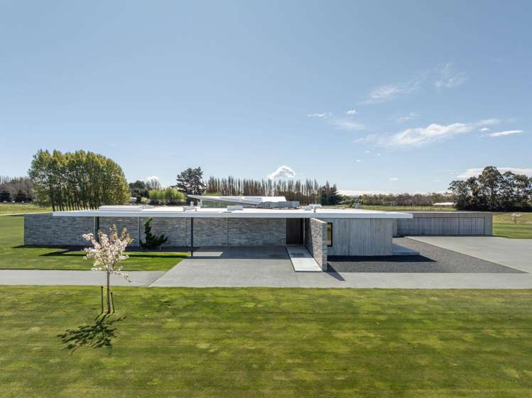 400 Pound Road Yaldhurst_46