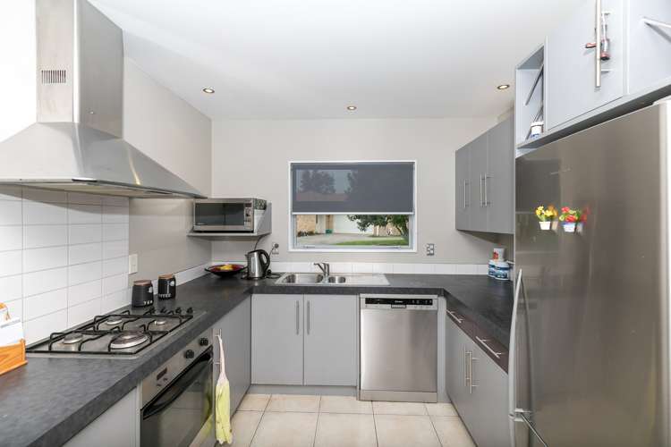 4 Kirk Close Rototuna_3