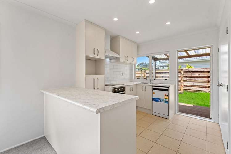 11a Pandora Place Pakuranga_3