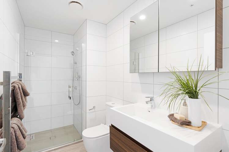 501/12 Barrack Road Mt Wellington_10