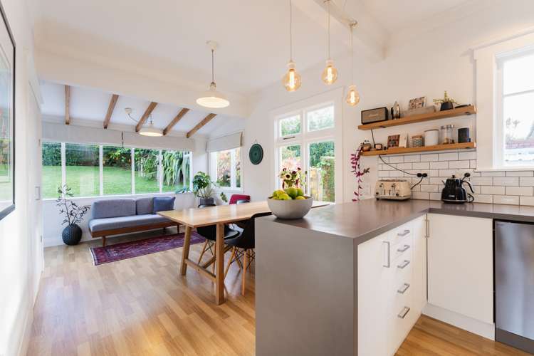 13 Falkirk Street Dalmore_5