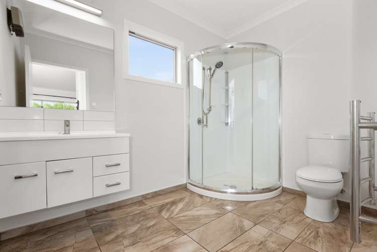 9 Wanaka Place Poraiti_12