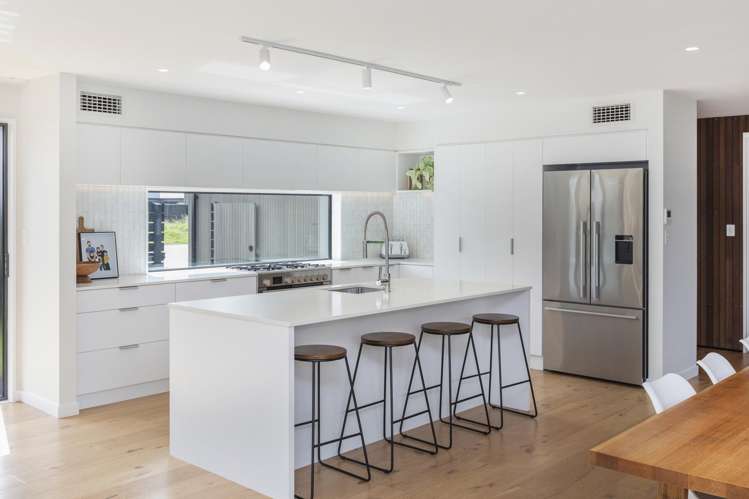 7 Winning Post Place Halswell_5