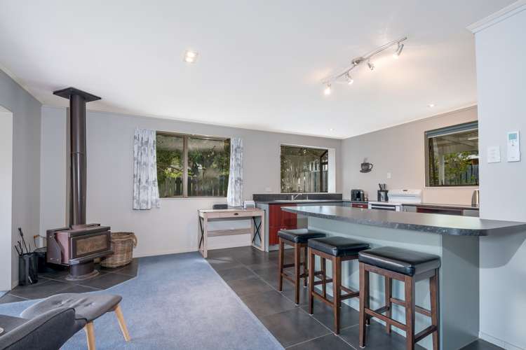 78 Moana View Road Waikawa_17