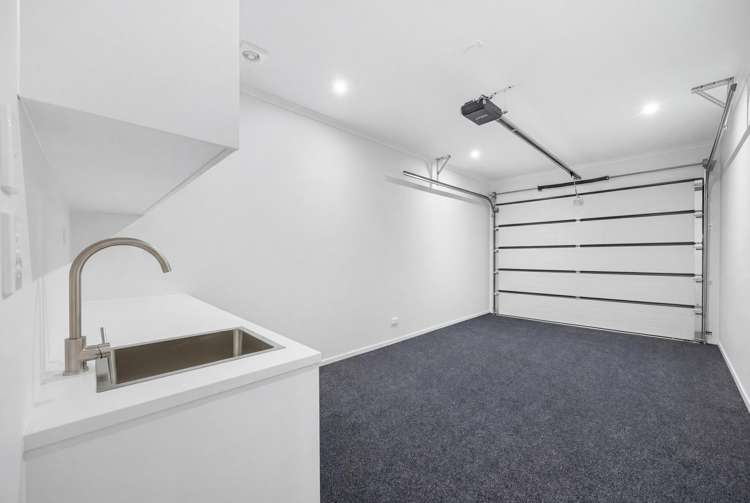 115 Otuwairoa Esplanade Opaheke_20