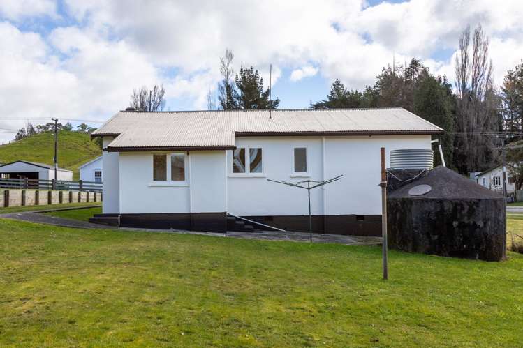 87 Hovding Street Norsewood_15