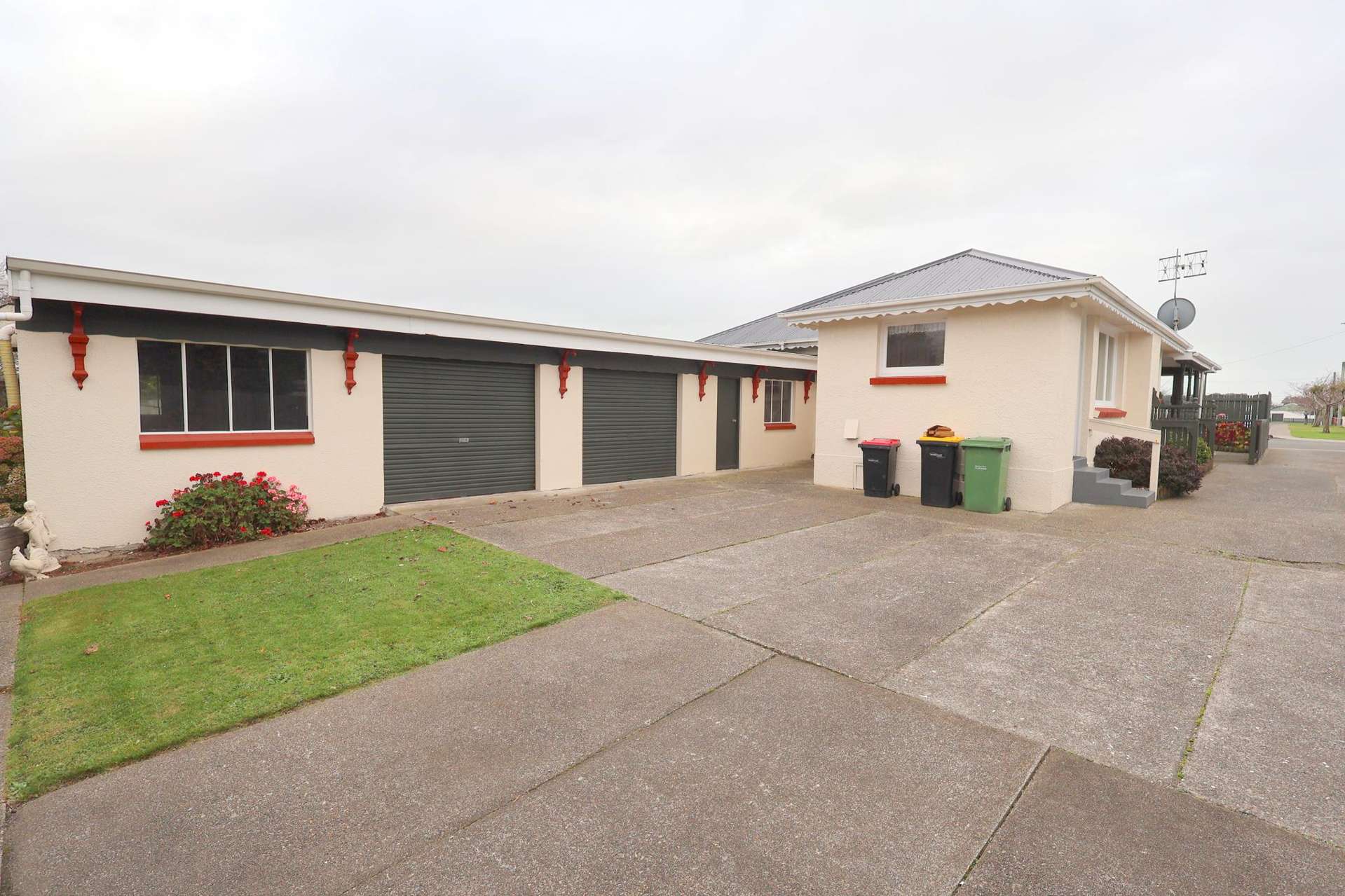99 West Street Hawthorndale_0
