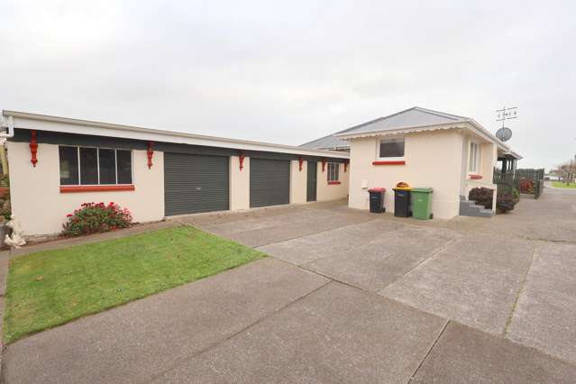 One Owner Home!