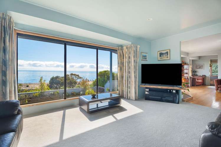 42 Beach Road, Collingwood_0