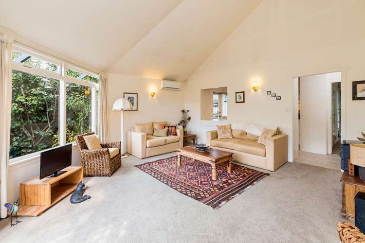 3/113 Landscape Road Mount Eden_9