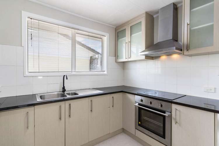 6 Coptic Place Mangere East_10