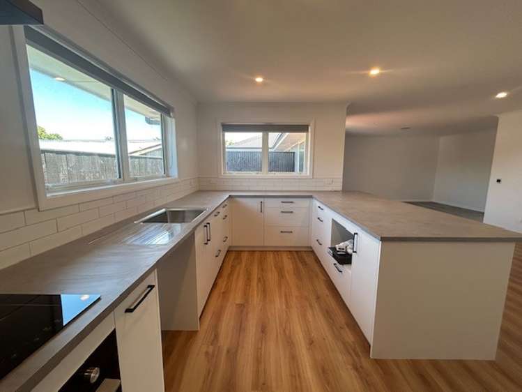 2/57 Dundas Road 1225_1