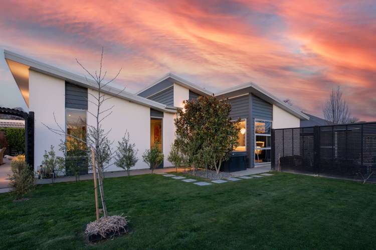 3 Elmwood Grove Tinwald_26