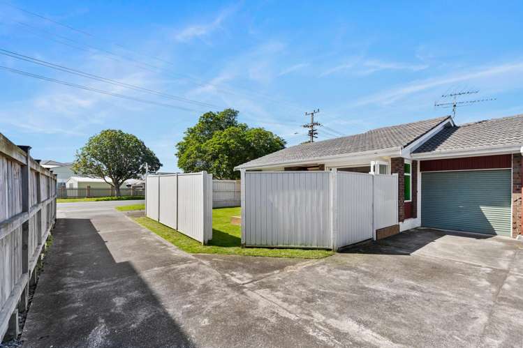 1/100 Symonds Street Onehunga_14