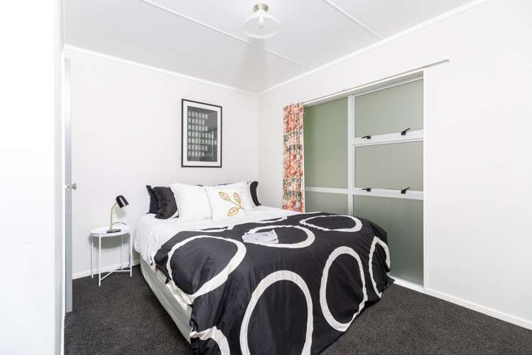 183 Princes Drive Britannia Heights_11